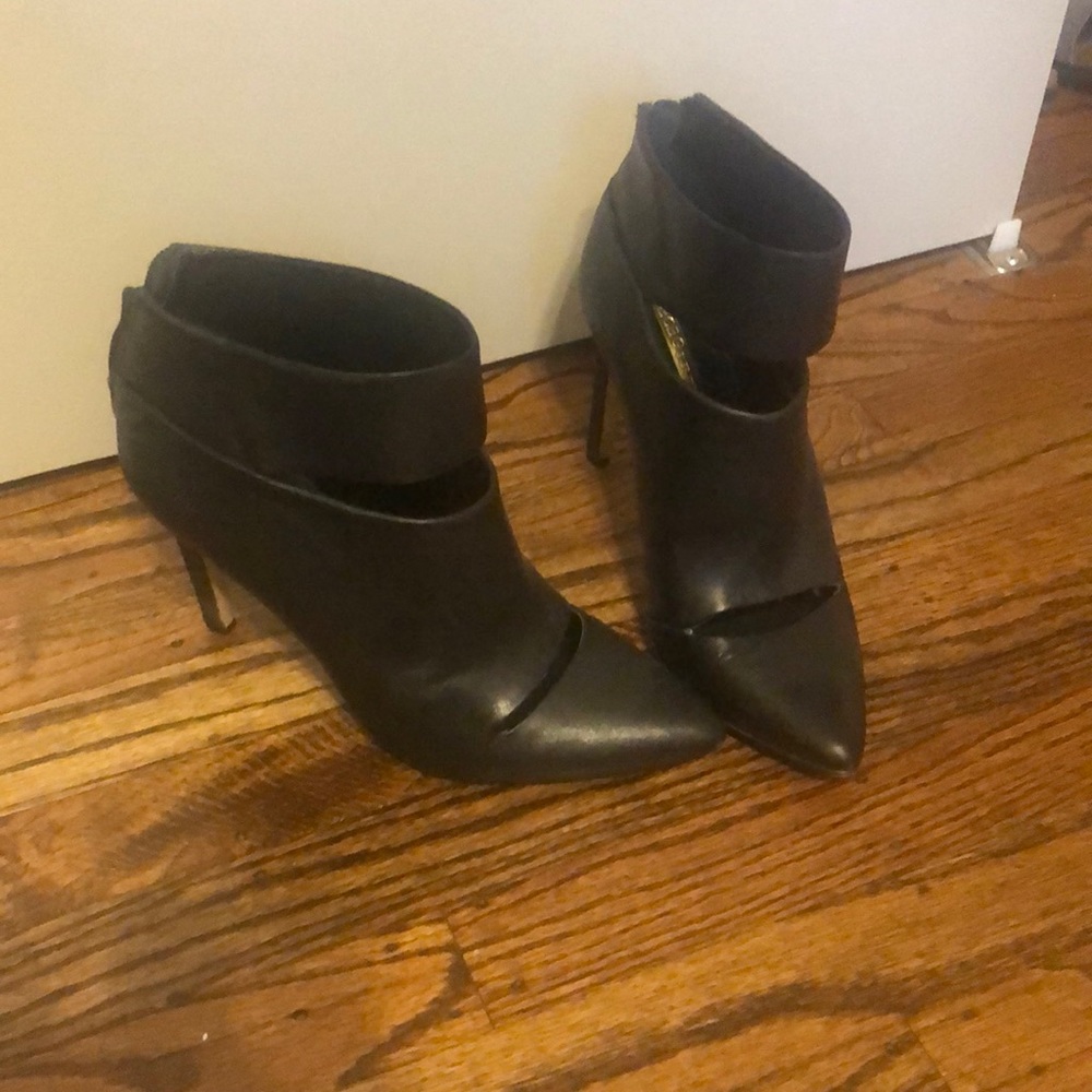 Size 8 black leather booties